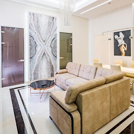 Leogrand Deluxe Apartments On Doroshenka 17 Lviv Kültér fotó