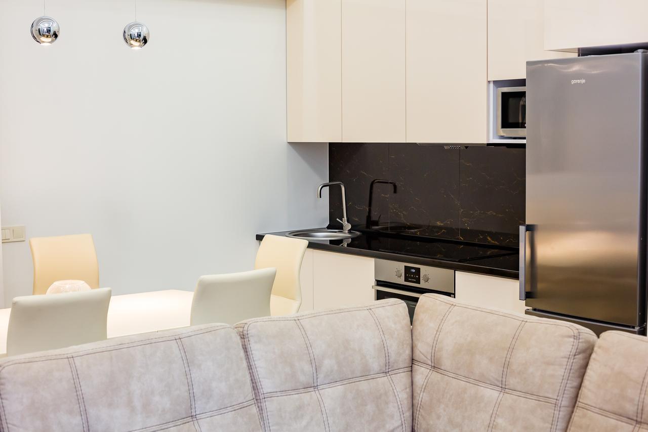 Leogrand Deluxe Apartments On Doroshenka 17 Lviv Kültér fotó